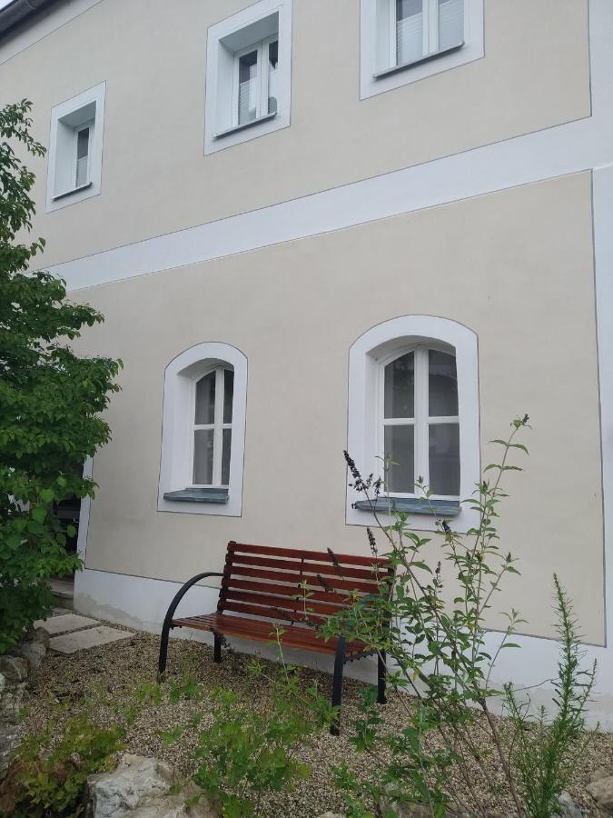 Ferienwohnung Kallmuenz_Luftschloss Exterior photo